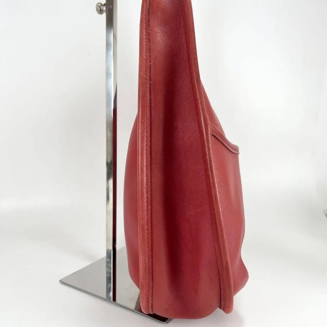 Vintage Coach Red Hobo Shoulder Bag Used 9033