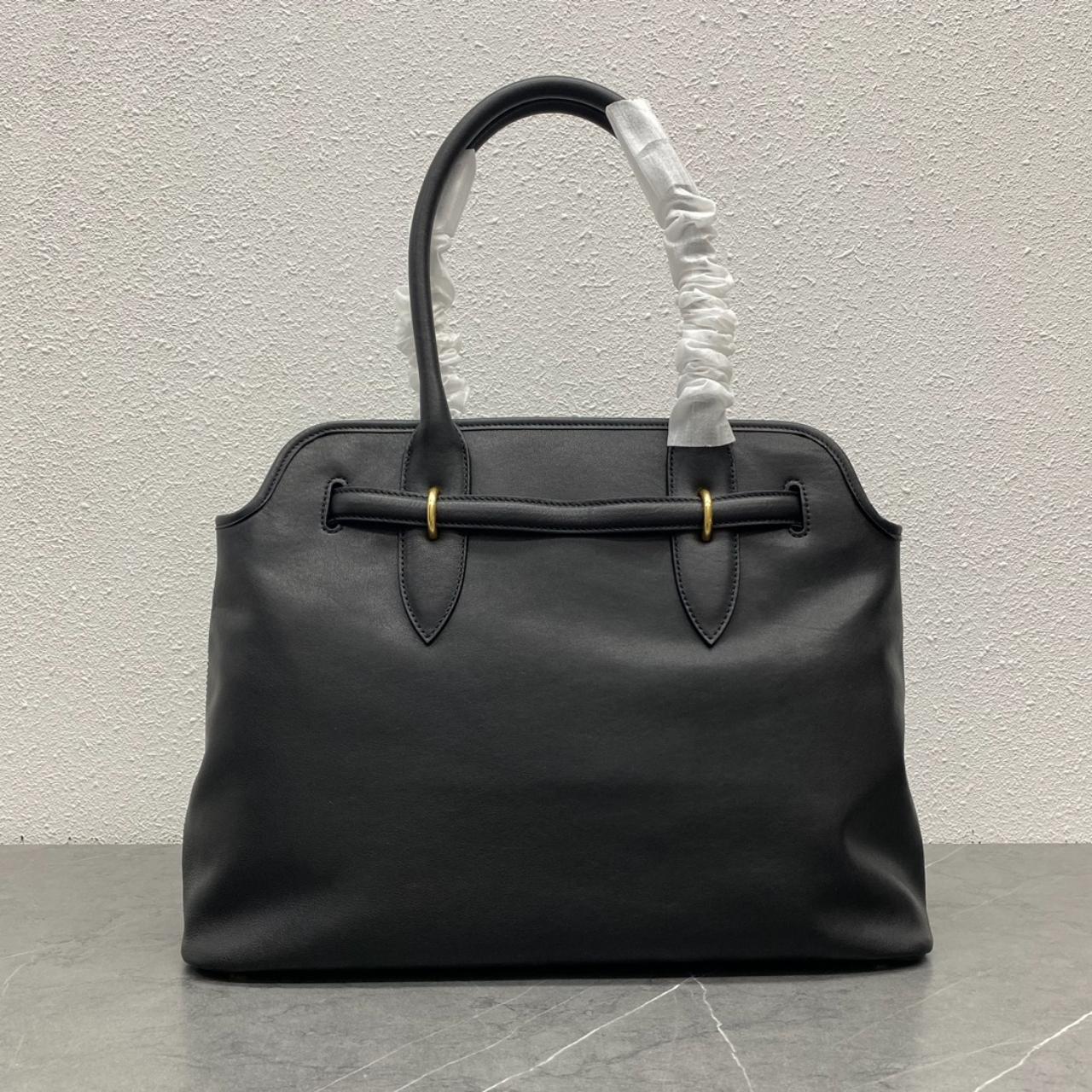 Vintage Authentic White Chloé Paddington Bag